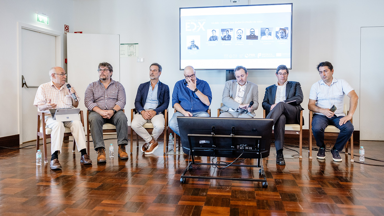 debate aveirotechweek out25